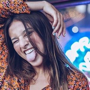 Meet your Posher, Norma